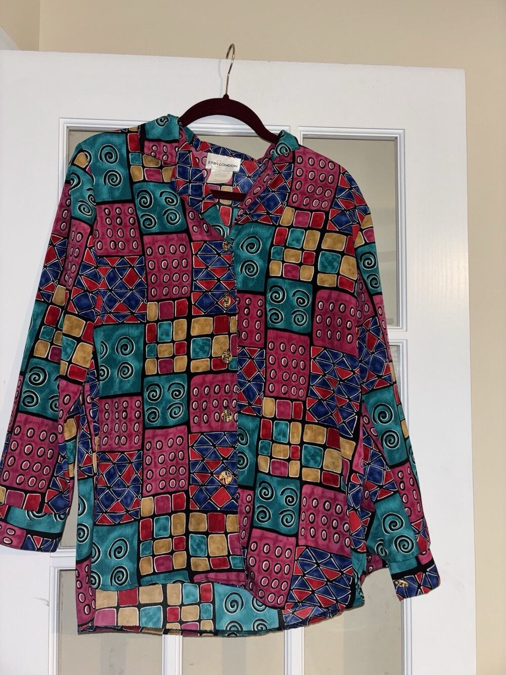 Erin London women’s multicolor funky blouse 80s metal buttons Long sleeve small